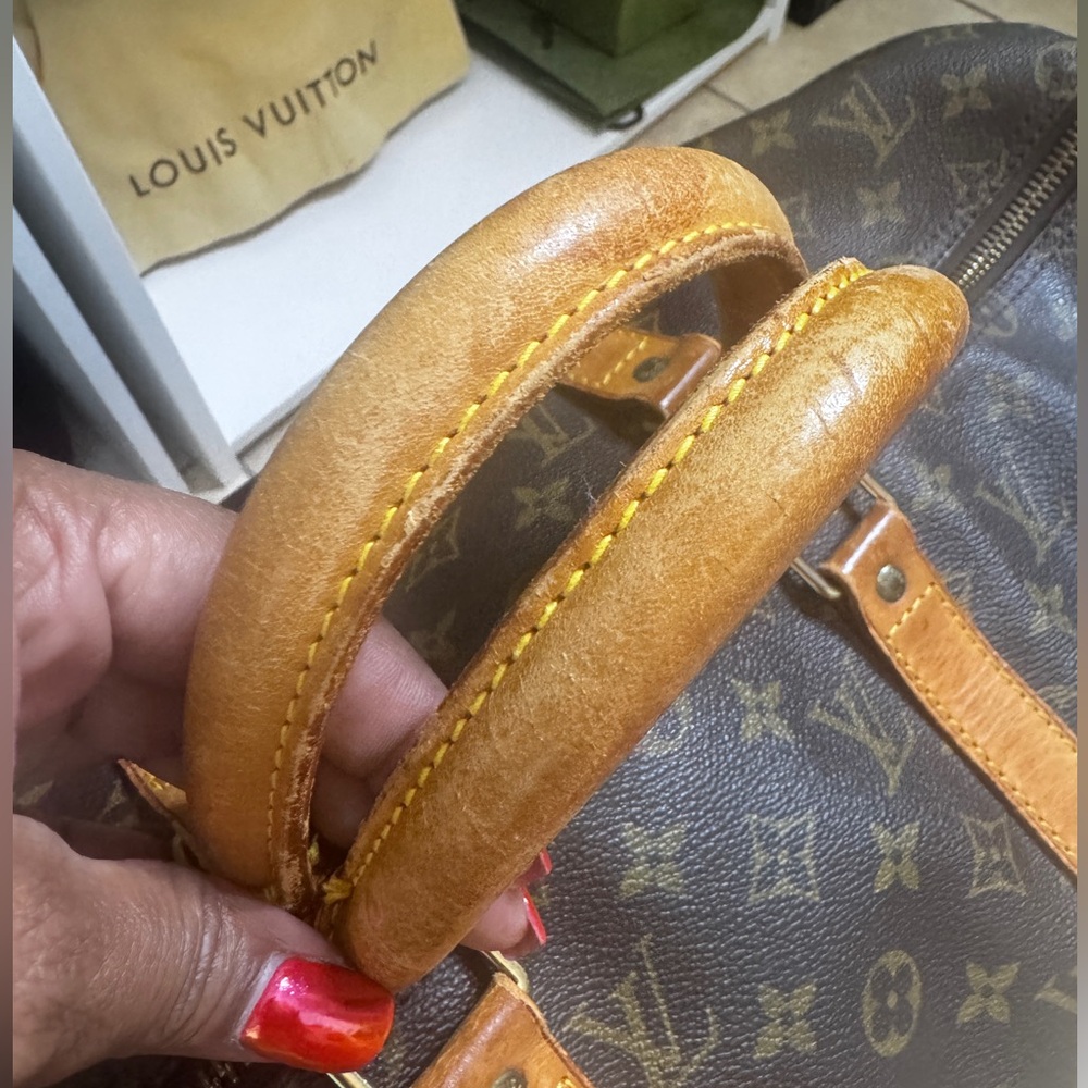 Louis Vuitton Keepall Duffle Bag 50 Monogram - Picture 11 of 14